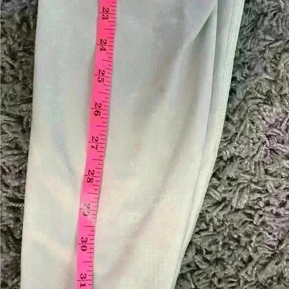 Peloton Mint Green Leggings Size Large - Picture 7 of 8